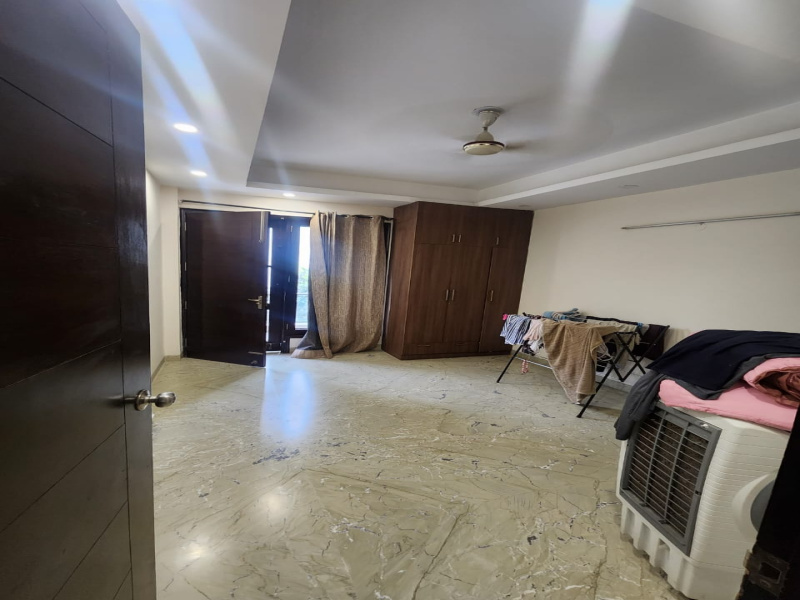 3 BHK Apartment 300 Sq. Yards for Sale in Sector 57 Gurgaon