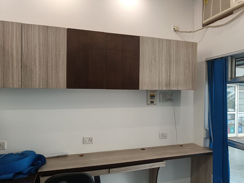  Office Space 275 Sq.ft. for Rent in Sushant Lok Phase I, Gurgaon