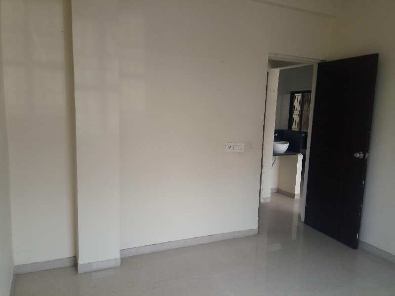3 BHK Farm House 4000 Sq.ft. for Sale in Mall Road, Delhi