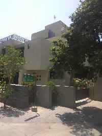 4 BHK House for Rent in Shantipura, Ahmedabad
