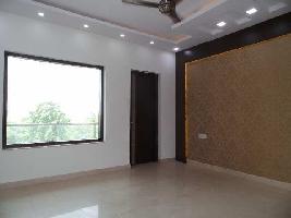 4 BHK Builder Floor for Sale in West Punjabi Bagh, Delhi