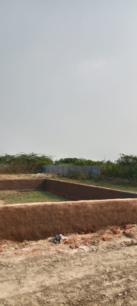  100 Sq.ft. Residential Plot for Sale in Eastern Peripheral Expressway, Greater Noida