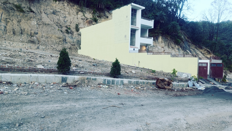  Residential Plot 900 Sq.ft. for Sale in Sahastradhara Road, Dehradun