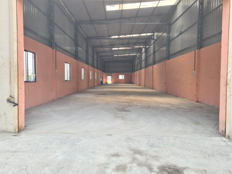  Warehouse 4250 Sq.ft. for Rent in Shikrapur, Pune