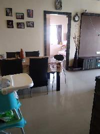 2 BHK Flat for Sale in Link Road, Malad West, Mumbai