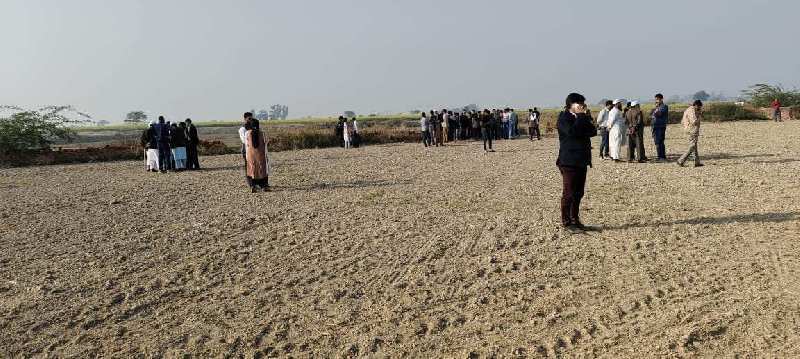  3000 Sq.ft. Residential Plot for Sale in Yamuna Expressway, Greater Noida