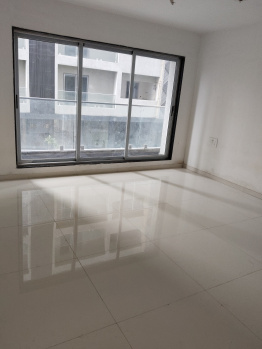 2 BHK Flat for Rent in Vesu, Surat