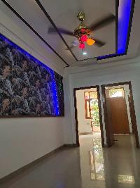 2 BHK Builder Floor for Sale in Block B, Dlf Ankur Vihar, Ghaziabad