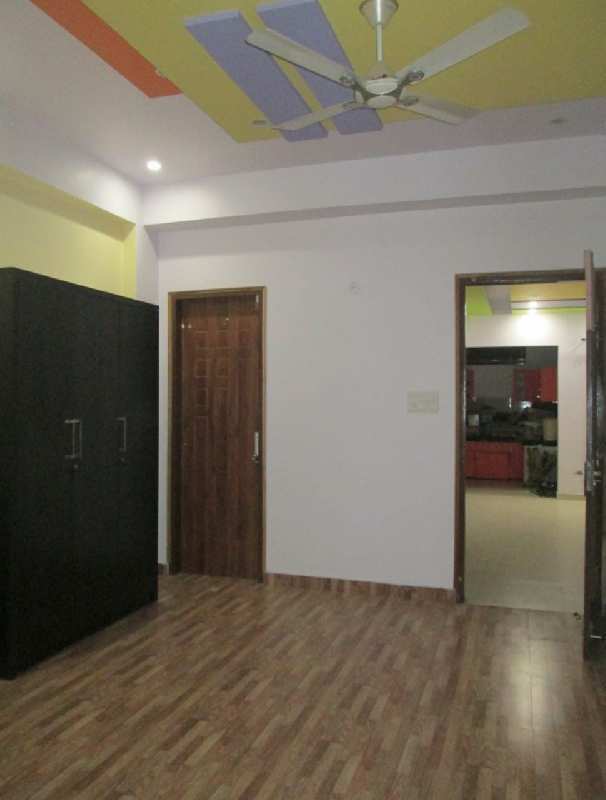 2 BHK 1500 Sq.ft. Residential Apartment for Rent in Vikrant Khand 3