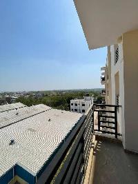 2 BHK Flat for Sale in Shaheed Path, Lucknow