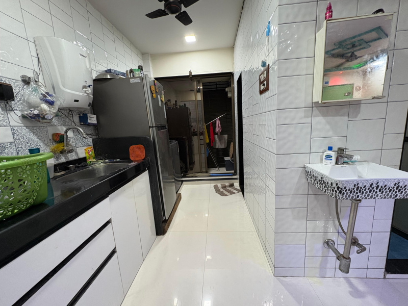 1 BHK Apartment 700 Sq.ft. for Sale in Airoli, Navi Mumbai