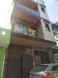 2 BHK House for Rent in Dharam Colony, Palam Vihar Extension, Gurgaon
