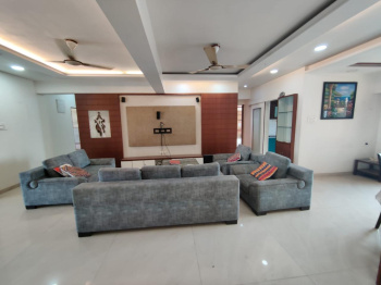 2 BHK Flat for Rent in Mulund West, Mumbai