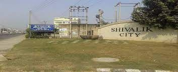  Commercial Land 900 Sq. Yards for Rent in Bughipura, Moga