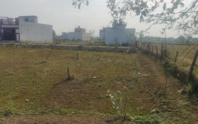  Residential Plot 19360 Sq.ft. for Sale in Berla, Bemetara