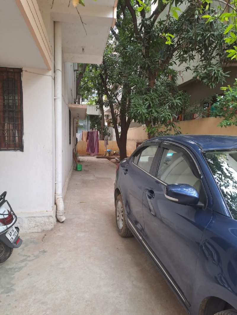 5 BHK House 2600 Sq.ft. for Sale in Vivekananda Nagar, Hyderabad