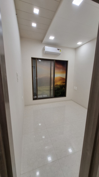 1 BHK 600 Sq.ft. Apartment for Sale in Kasar Vadavali, Thane