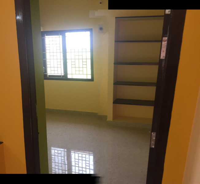 1 BHK 650 Sq.ft. Builder Floor for Rent in Pykara, Madurai