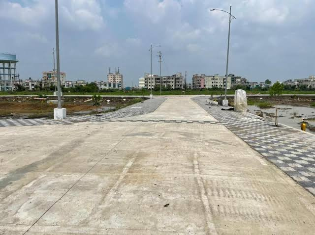  1517 Sq.ft. Residential Plot for Sale in Badlapur, Thane