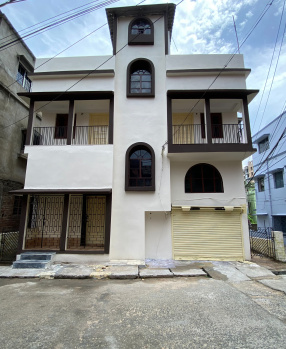 4 BHK Farm House for Sale in Airport Road, Kolkata