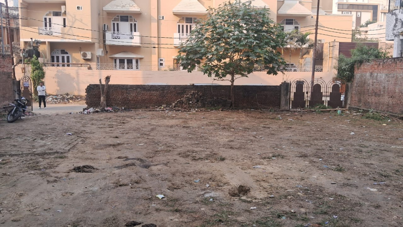  3600 Sq.ft. Commercial Land for Sale in Varanasi Cantt, Varanasi