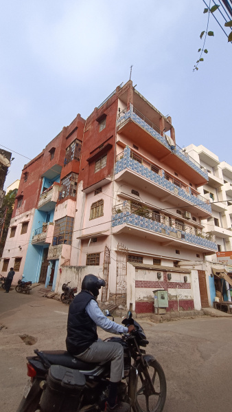 10 BHK 8000 Sq.ft. House for Sale in Sudamapur, Varanasi