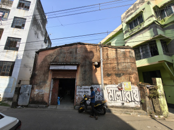  Warehouse for Rent in Tollygunge Karunamoyee, Paschim Putiary, Kolkata