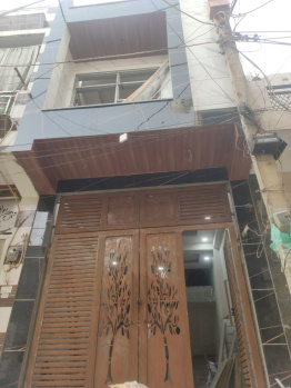 3 BHK House for Sale in Block H Mohan Garden, Delhi