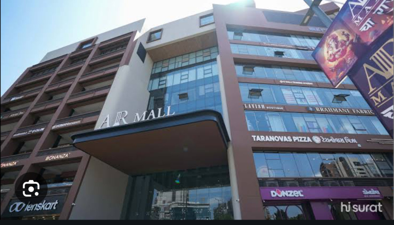  Office Space 552 Sq.ft. for Sale in Mota Varachha, Kosad, Surat