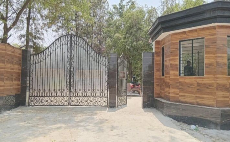 2 BHK Farm House 2 Acre for Sale in Sohna, Gurgaon