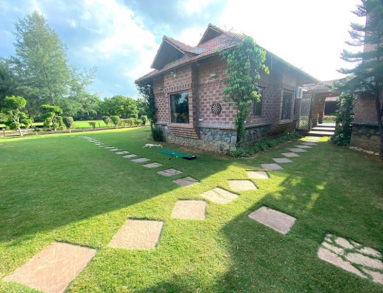 8 BHK Farm House 2 Acre for Sale in Manesar, Gurgaon