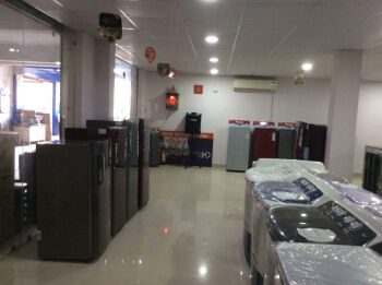  Showroom for Rent in Sikandra Bodla Road, Agra