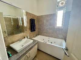 5 BHK Flat for Sale in Sector 62 Gurgaon
