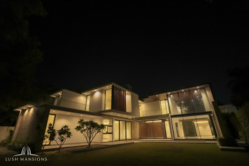 5 BHK Farm House for Sale in DLF Chattarpur Farms