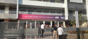  Commercial Shop for Sale in Greater Noida West