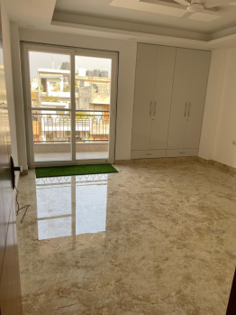 3 BHK Builder Floor for Sale in Uday Park, South Extension, Delhi