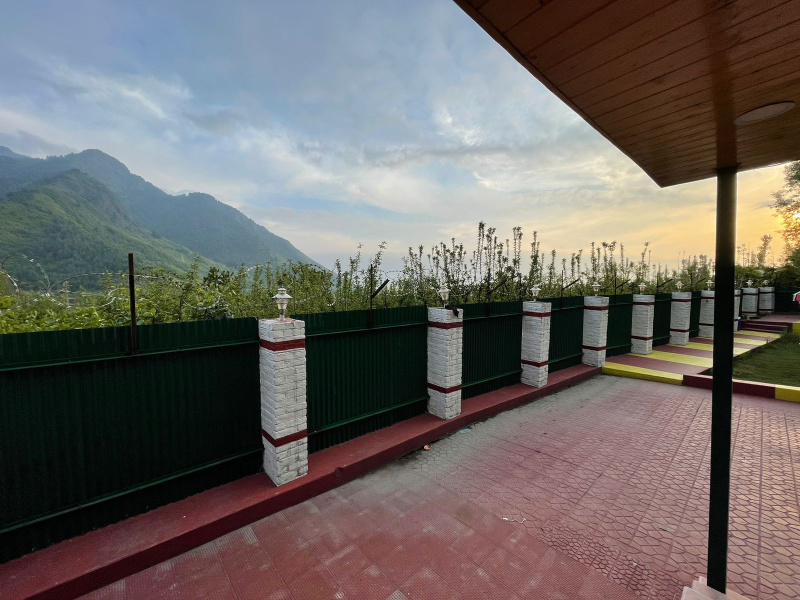  Hotels 5800 Sq.ft. for Sale in Hawal, Srinagar