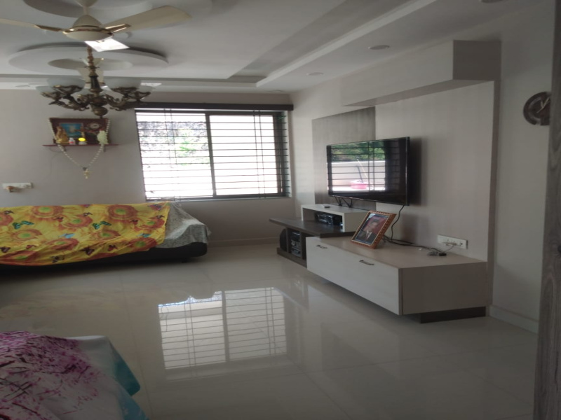 8 BHK Villa 4700 Sq.ft. for Sale in Jambhulwadi, Pune