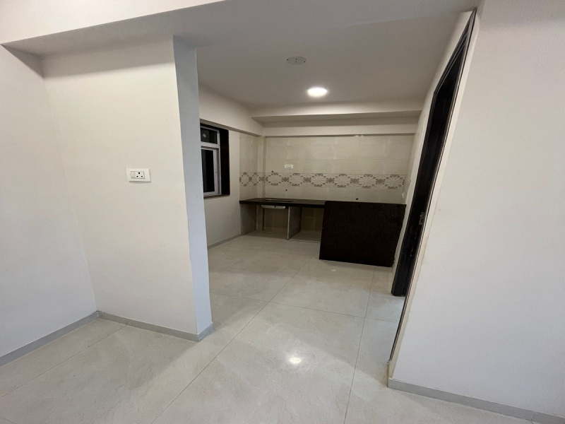 1 BHK Apartment 400 Sq.ft. for Sale in Versova, Andheri West, Mumbai