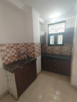 2 BHK Builder Floor for Rent in Block F Laxmi Nagar, Delhi