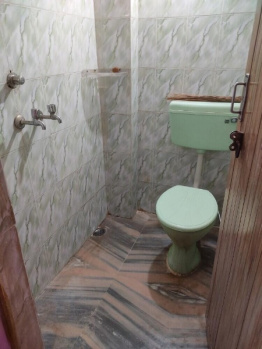 2 BHK Flat for Rent in Beleghata, Kolkata