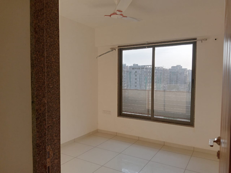 3 BHK 1760 Sq.ft. Apartment for Rent in Sindhubhavan Road, Ahmedabad
