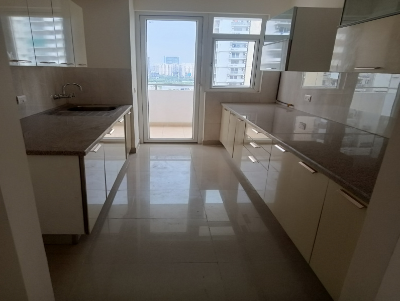 3 BHK Apartment 2000 Sq.ft. for Sale in Sector 102 Gurgaon