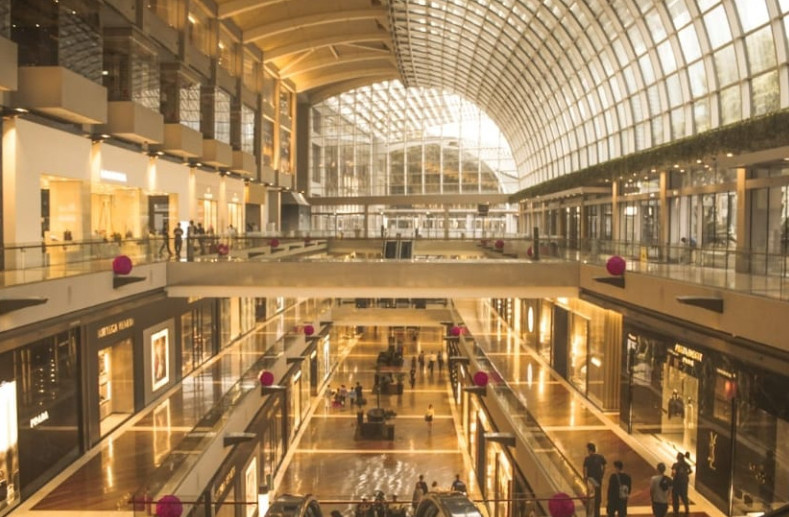  1000 Sq.ft. Commercial Shop for Sale in Noida Extension, Greater Noida