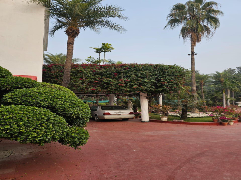 4 BHK Farm House 1008 Sq. Yards for Sale in Sector 150 Noida