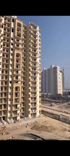 3 BHK Apartment 1500 Sq.ft. for Sale in Yamuna Expressway, Greater Noida