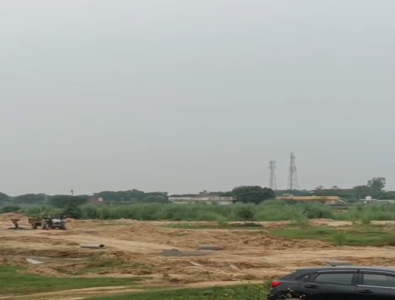  180 Sq.ft. Commercial Land for Sale in Dankaur, Gautam Buddha Nagar