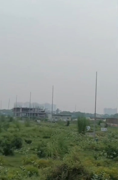  840 Sq. Meter Commercial Land for Sale in Achheja, Gautam Buddha Nagar
