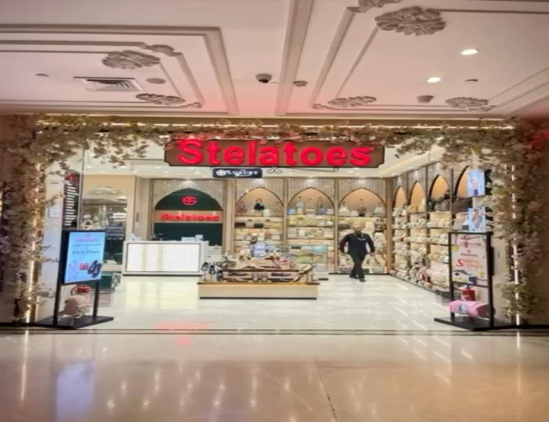  550 Sq.ft. Commercial Shop for Sale in Chandni Chowk, Delhi