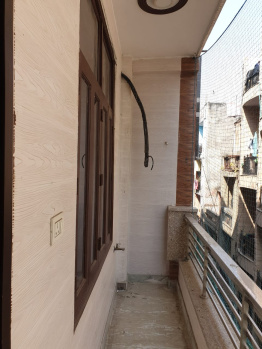 2 BHK Builder Floor for Rent in Block B Laxmi Nagar, Delhi